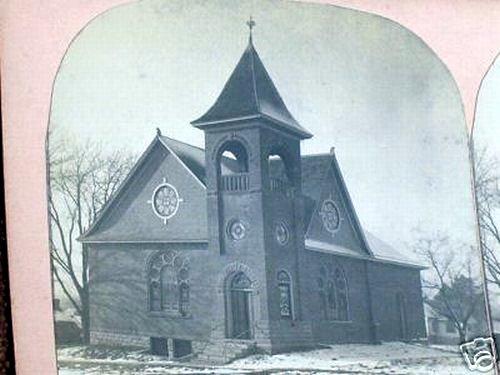 Bonaparte Iowa-Presbyterian Church in Winter.JPG